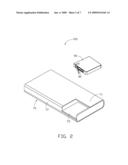 CHIP CARD CATCHING MECHANISM AND PORTABLE ELECTRONIC DEVICE USING THE SAME diagram and image