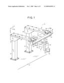 Suspension type robot whose robot body runs along traveling rail diagram and image