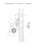 LABELING MACHINE WITH A LABEL PRESSING DEVICE diagram and image