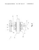 DEVICE FOR FORMING A GROOVE diagram and image