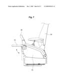 STEP APPARATUS FOR HEAVY CONSTRUCTION EQUIPMENT AND TREE HARVESTER HAVING LEVELING SYSTEM diagram and image