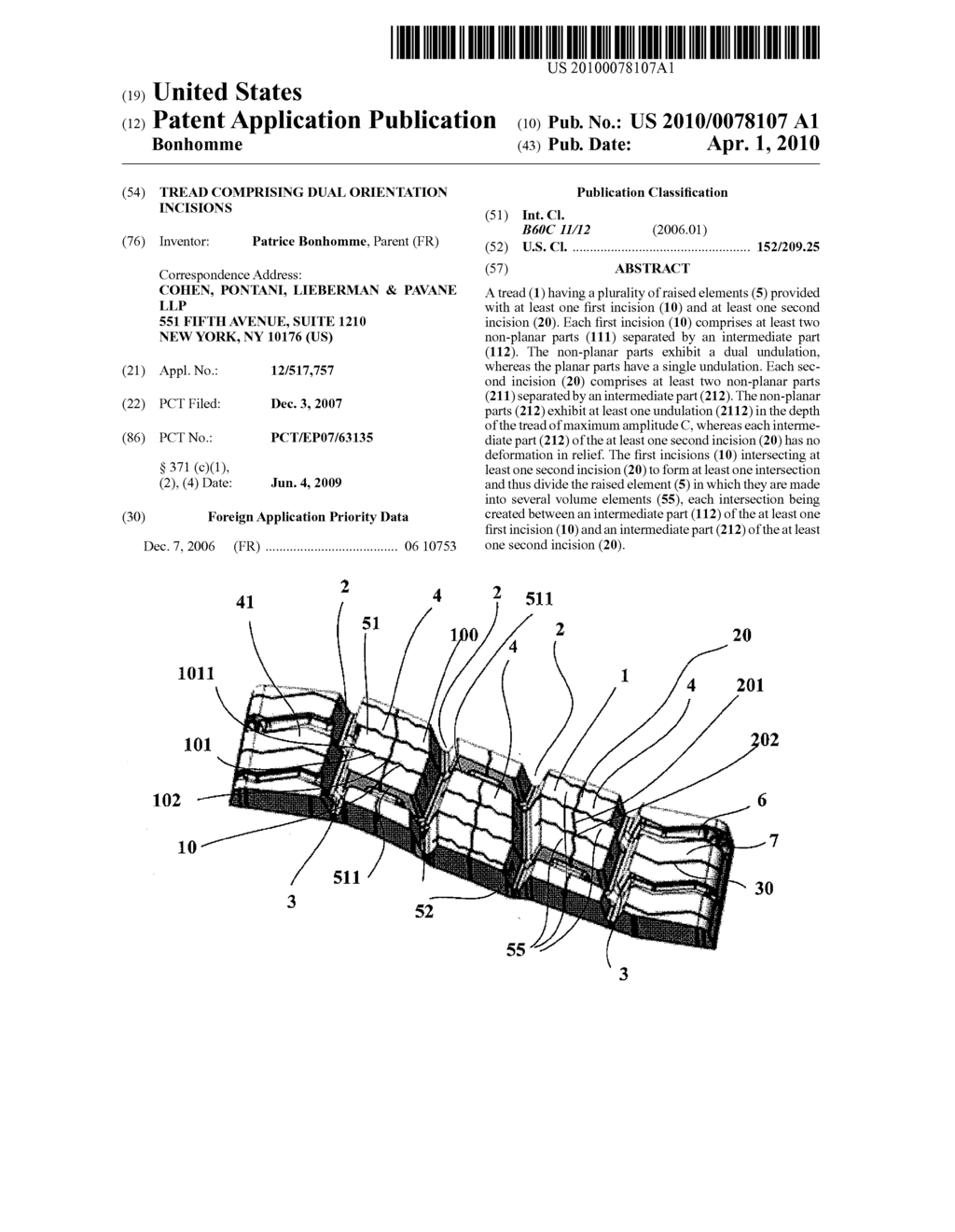 Tread Comprising Dual Orientation Incisions - diagram, schematic, and image 01