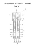 PIEZOELECTRIC VIBRATOR, MANUFACTURING METHOD OF PIEZOELECTRIC VIBRATOR, OSCILLATOR, ELECTRONIC DEVICE, AND RADIO-CONTROLLED CLOCK diagram and image