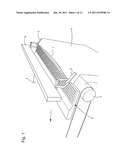 METHOD OF TRANSFERRING A PIECE OF CLOTH AND A LAUNDRY APPARATUS FOR     PERFORMING THE METHOD diagram and image