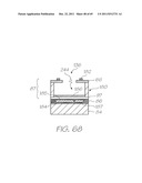 MICROFLUIDIC DEVICE WITH LARGE ANGLE OF COLLECTION OF EMISSION LIGHT diagram and image