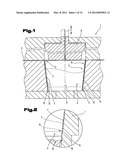 COMBINATION PACKAGING CONTAINER AND METHOD OF PRODUCING IT diagram and image