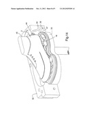 METHOD AND INSERT FOR MANUFACTURING A MULTI-DENSITY SHOE SOLE diagram and image