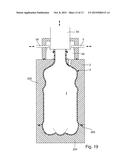 APPARATUS AND METHOD FOR PRODUCING A PLASTIC BOTTLE AND FOR FILLING IT     WITH A FILLING PRODUCT diagram and image