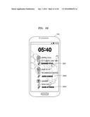 USER TERMINAL AND METHOD OF DISPLAYING LOCK SCREEN THEREOF diagram and image