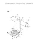 HOLDER FOR FASTENING A FUEL DISTRIBUTOR TO AN INTERNAL COMBUSTION ENGINE,     AND CONNECTING METHOD diagram and image